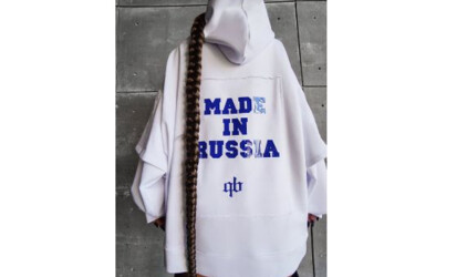 Made in Russia: российский бренд одежды a quick buck выпустил коллекцию толстовок с патриотичным принтом