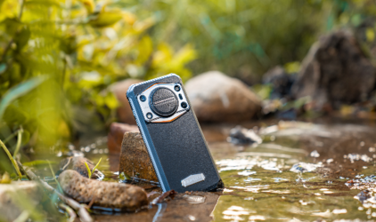 Прочный смартфон OUKITEL WP22 с революционным звуком наполнит музыкой летние вечеринки и путешествия