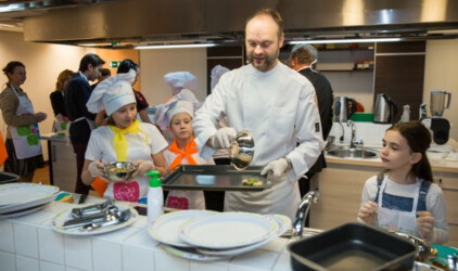 Кулинарный онлайн-лагерь «Нестле» возвращается – теперь в Food–лаборатории