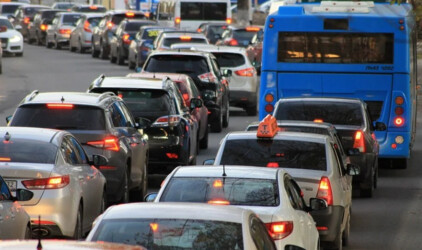 В Екатеринбурге на решение проблемы автомобильных пробок потратят 2 млрд рублей