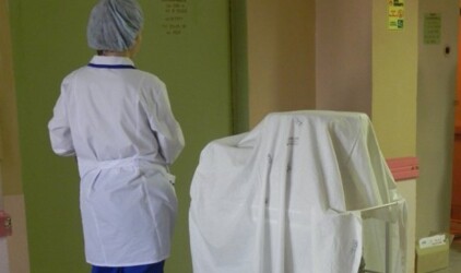 В Свердловской области проведут массовое сокращение санитарок