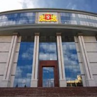 Чиновникам Свердловской области существенно увеличат зарплату