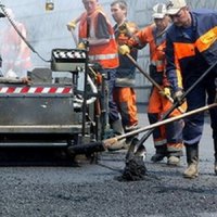 Правительство Свердловской области выделит муниципалитетам дополнительно 1,2 млрд рублей на ремонт дорог