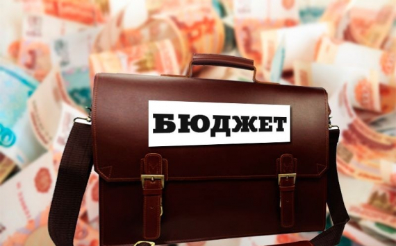 В Свердловской области доходы бюджета снизились на 15,3 млрд рублей