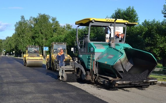 В Екатеринбурге на ремонт тротуаров и дорог потратят 1,2 млн рублей
