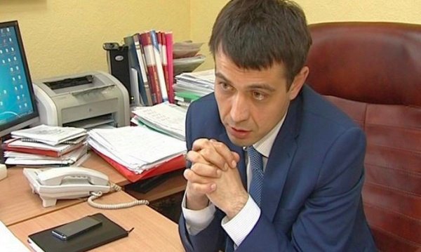 В рабочей обстановке
